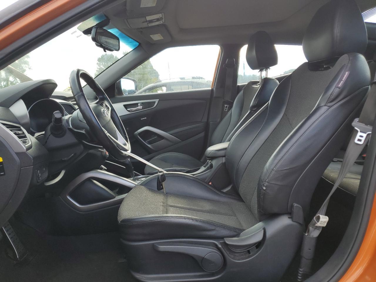 2013 Hyundai Veloster - Фото 7