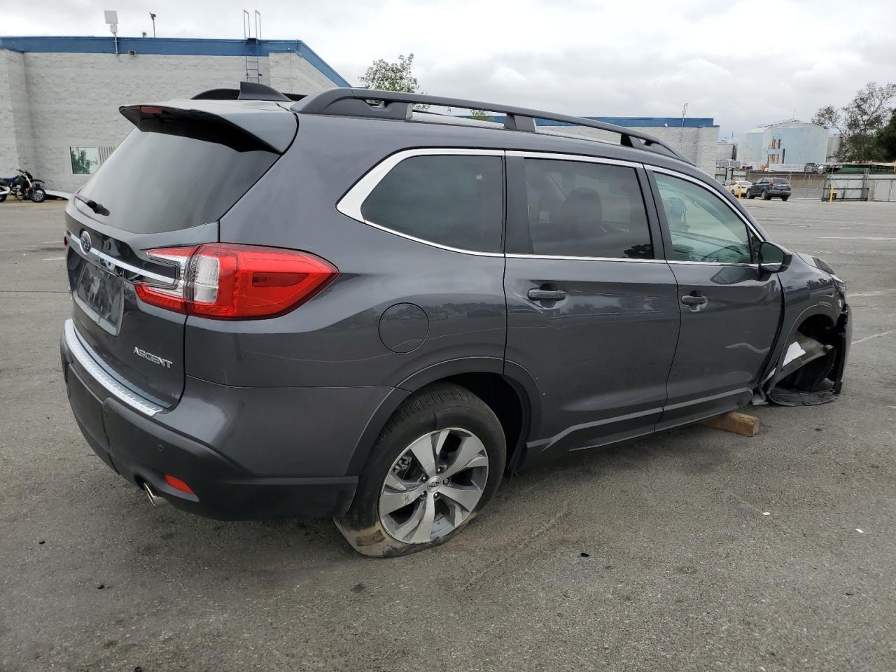 2025 Subaru Ascent Premium - Фото 3