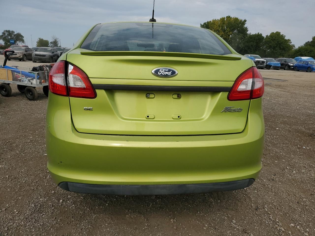 2011 Ford Fiesta Se - Фото 6
