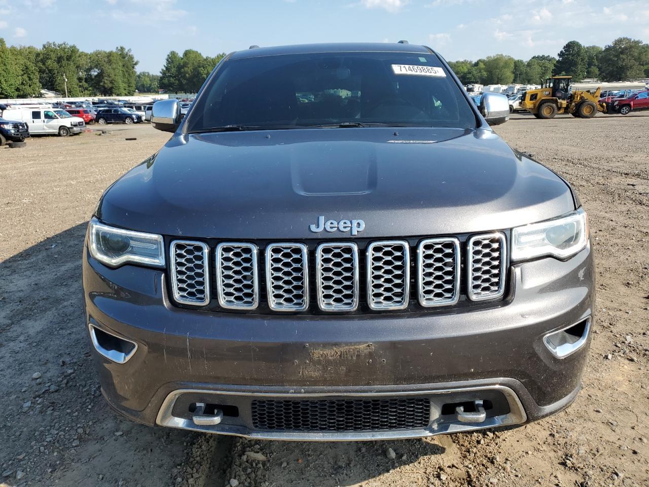 2020 Jeep Grand Cherokee Overland - Image 5