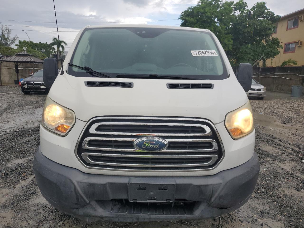 2015 Ford Transit T-350 - Image 5