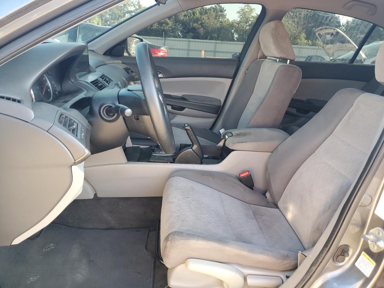 2010 Honda Accord Lx - Image 7