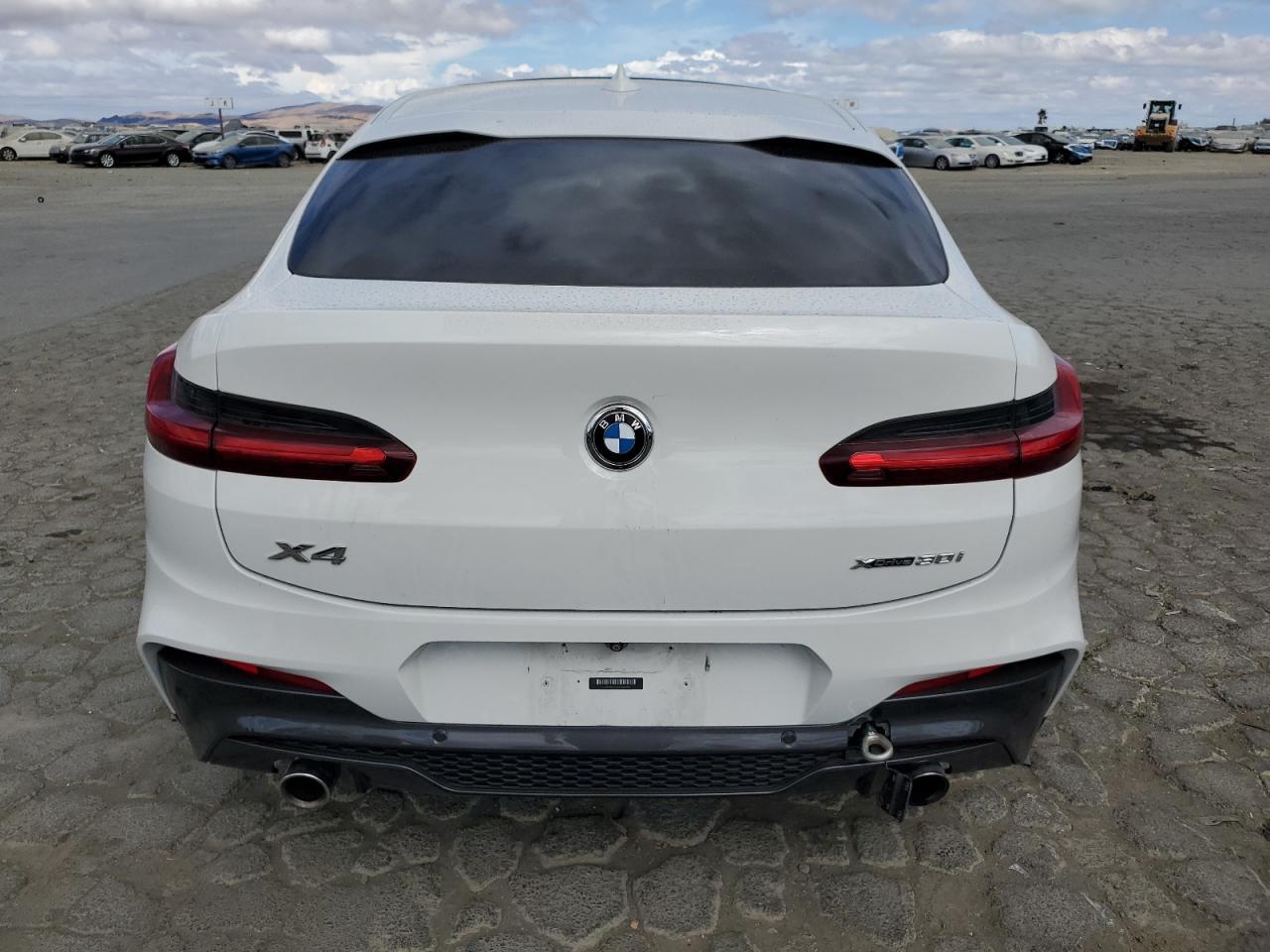 2019 BMW X4 xDrive30I - Image 6