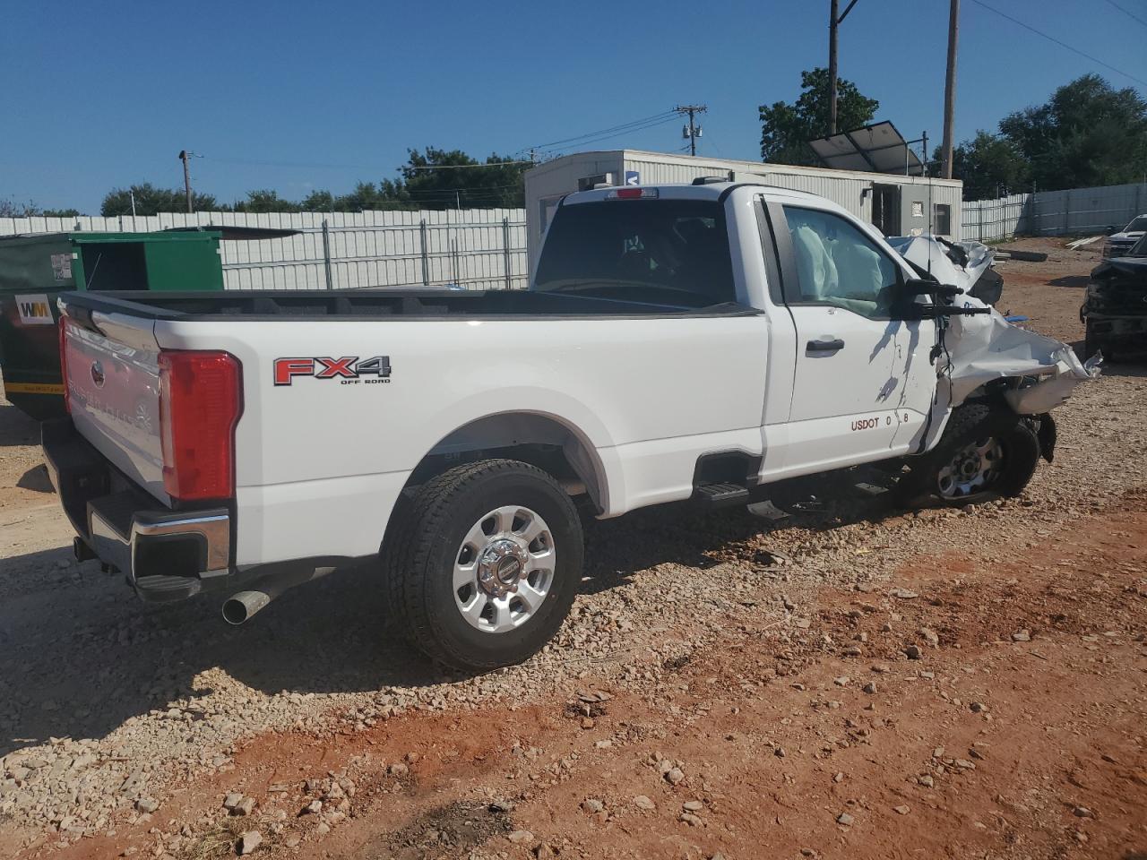 2024 Ford F250 Super Duty - Фото 3