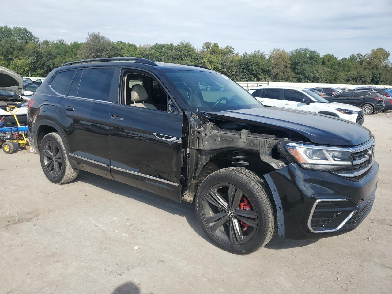 2021 Volkswagen Atlas Se - Фото 4