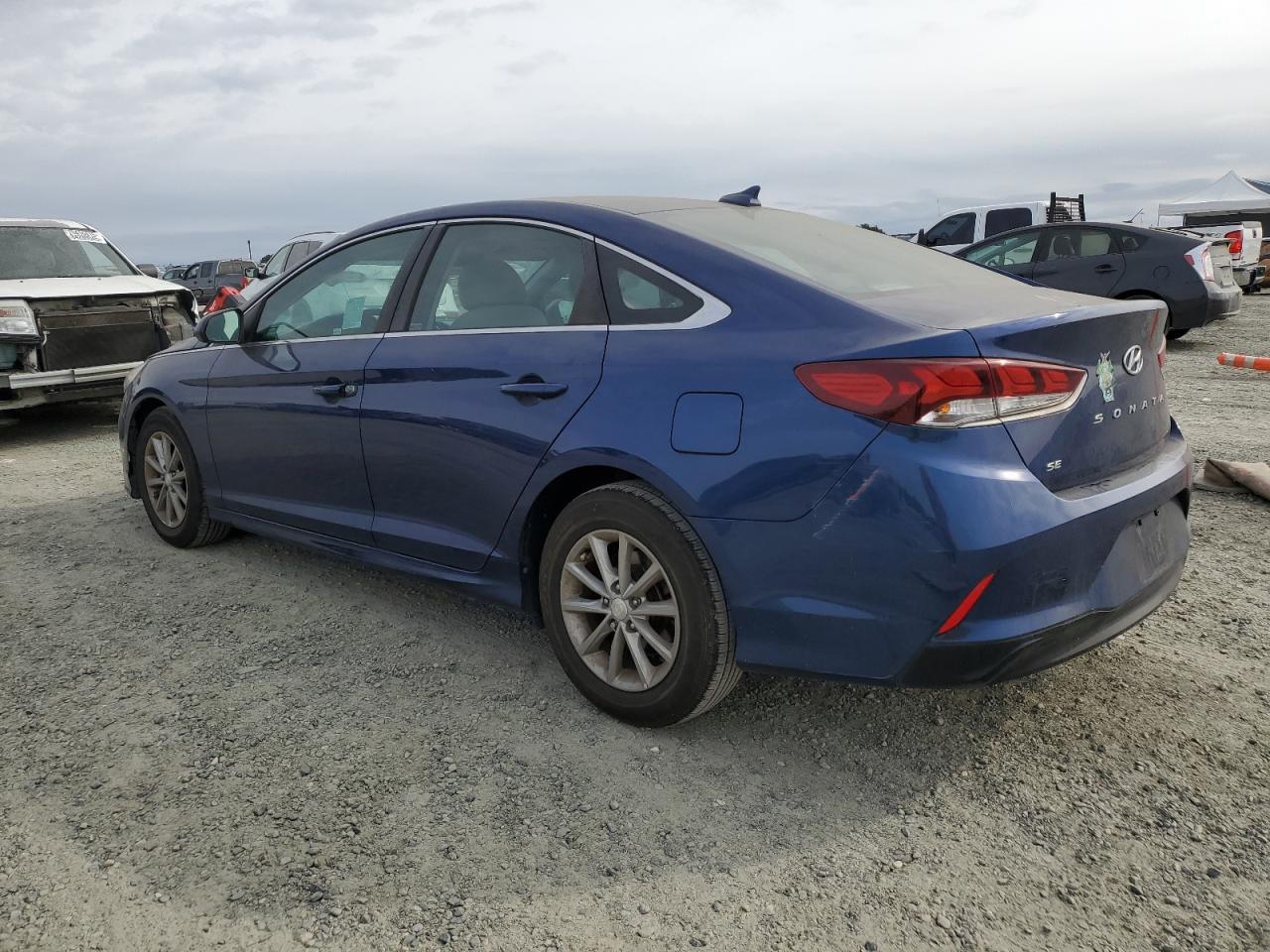 2018 Hyundai Sonata Se - Фото 2