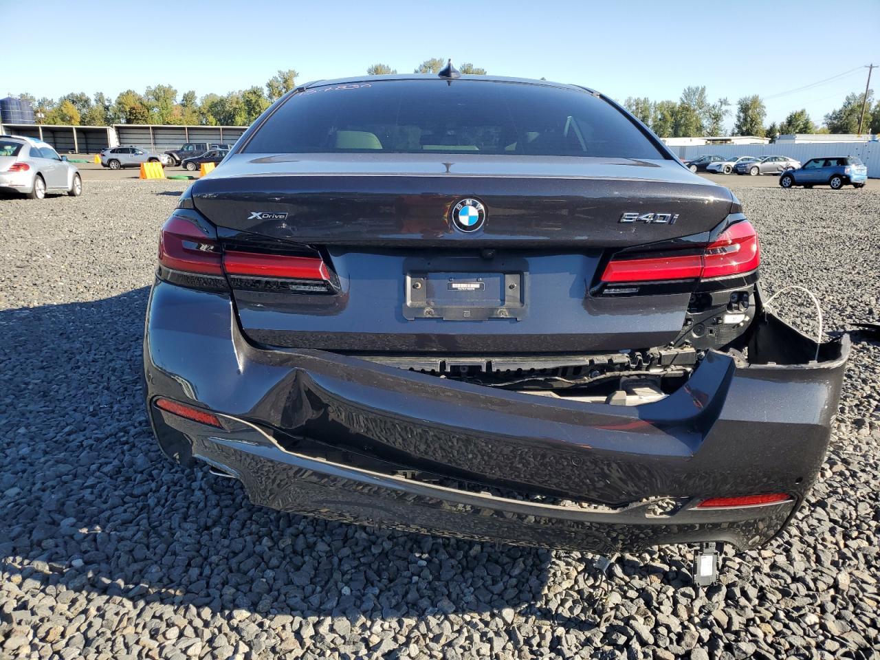 2022 BMW 540 Xi - Фото 6