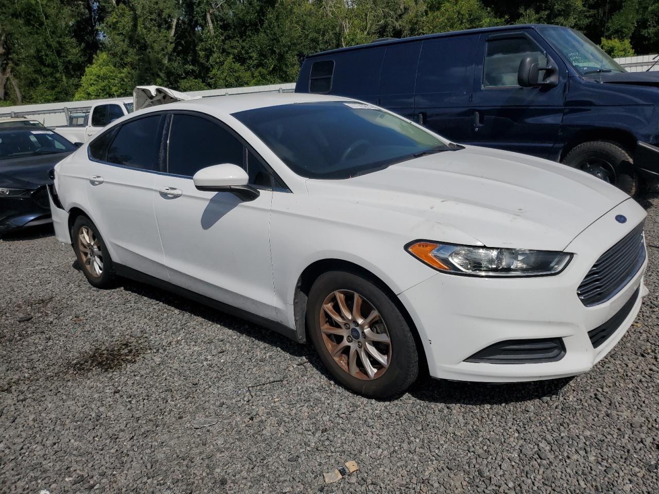 2016 Ford Fusion S - Image 4