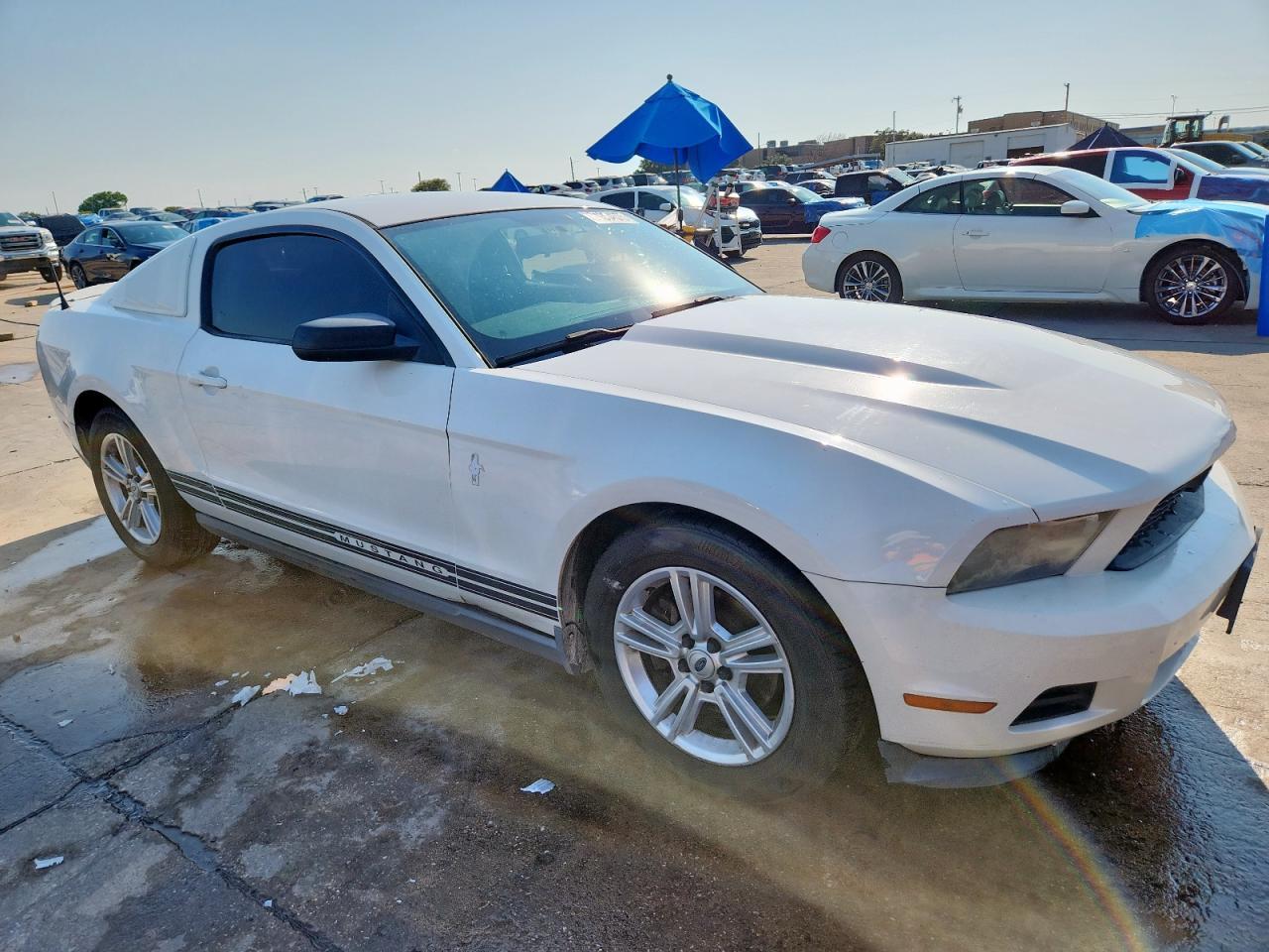 2011 Ford Mustang - Фото 4