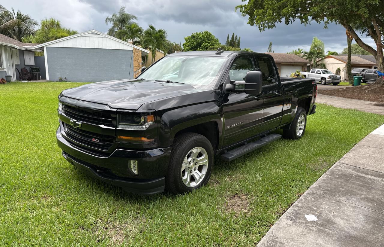 2017 Chevrolet Silverado K1500 Lt - Фото 2