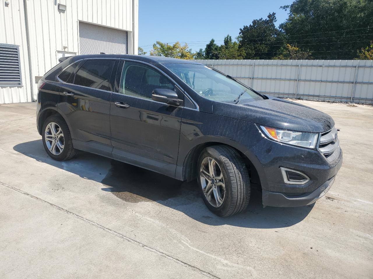2015 Ford Edge Titanium - Image 4