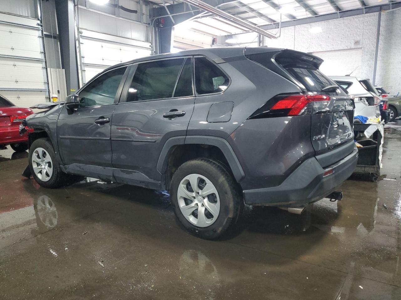 2022 Toyota Rav4 Le - Фото 2