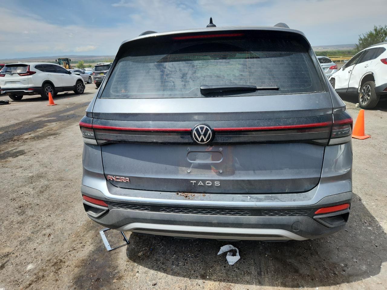 2025 Volkswagen Taos S - Фото 6