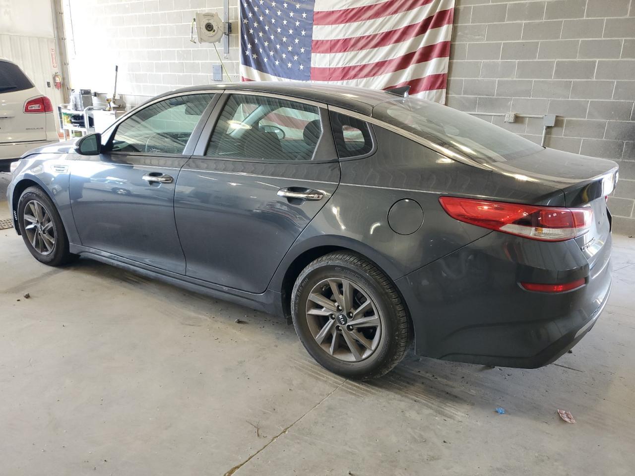 2020 Kia Optima Lx - Фото 2