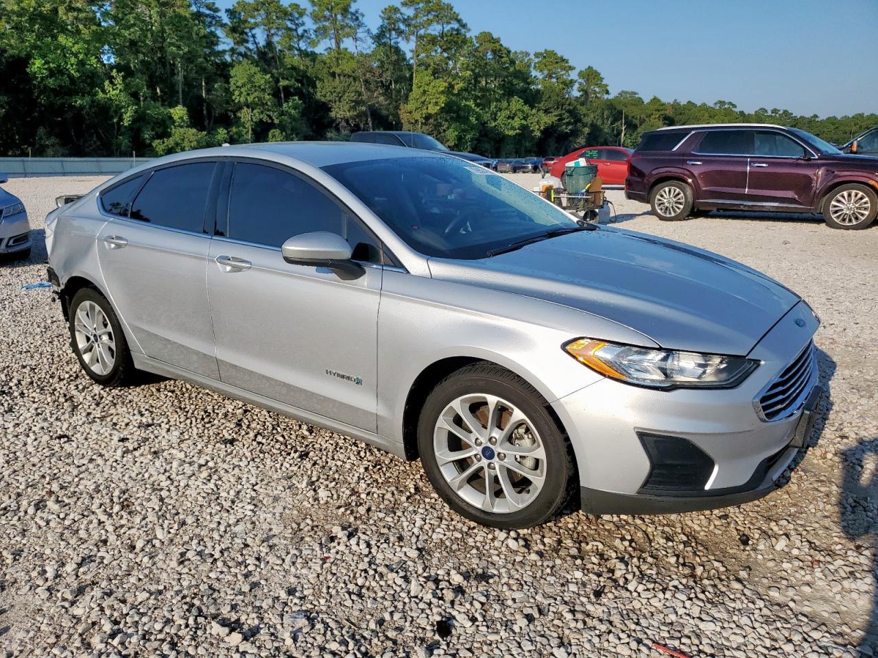 2019 Ford Fusion Se - Фото 4