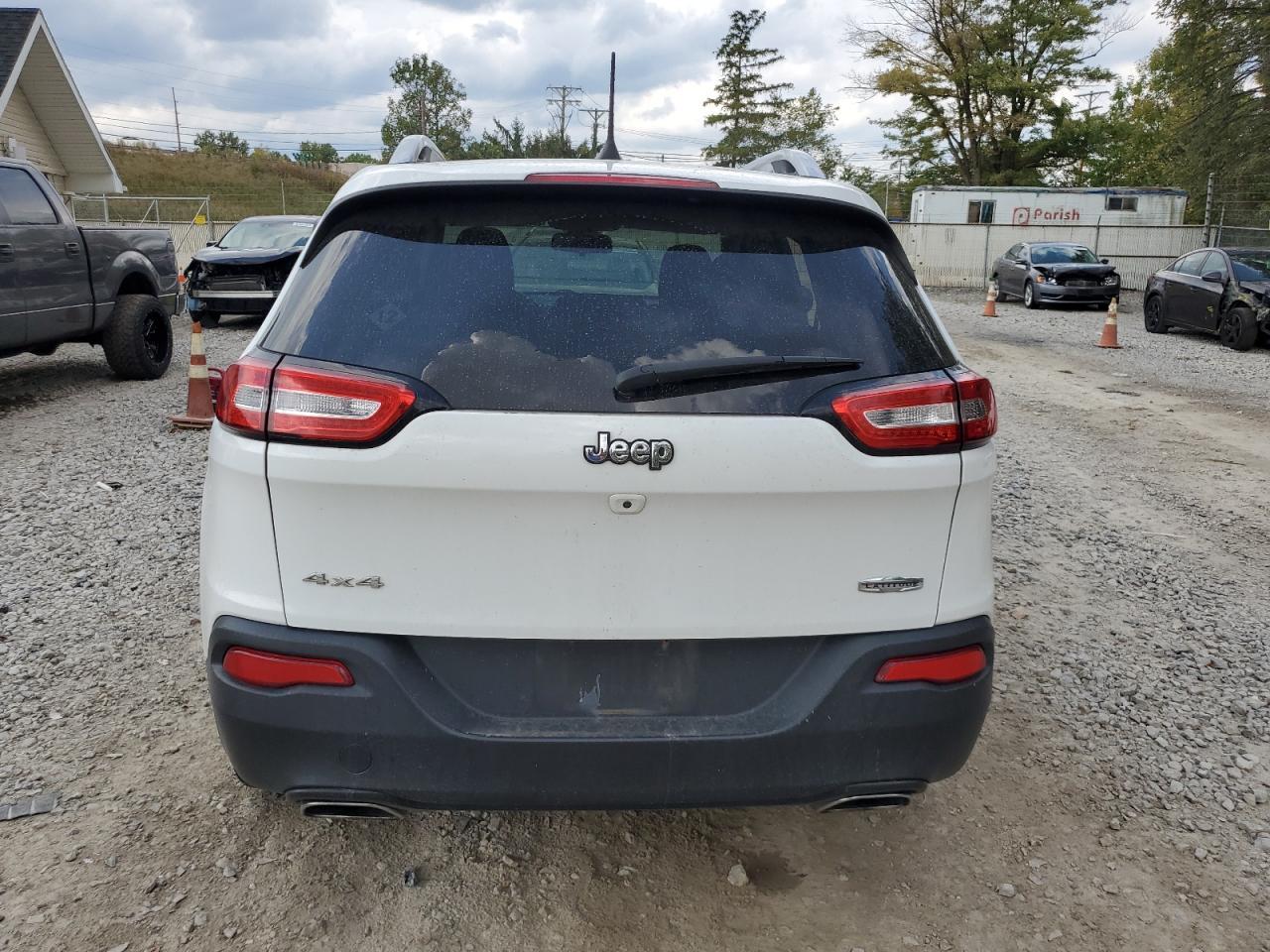 2016 Jeep Cherokee Latitude - Фото 6