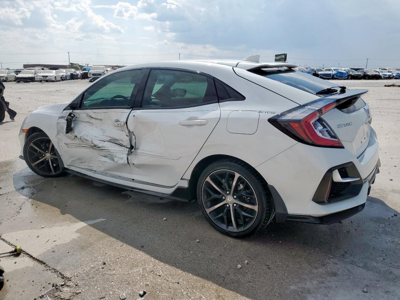 2021 Honda Civic Sport - Фото 2