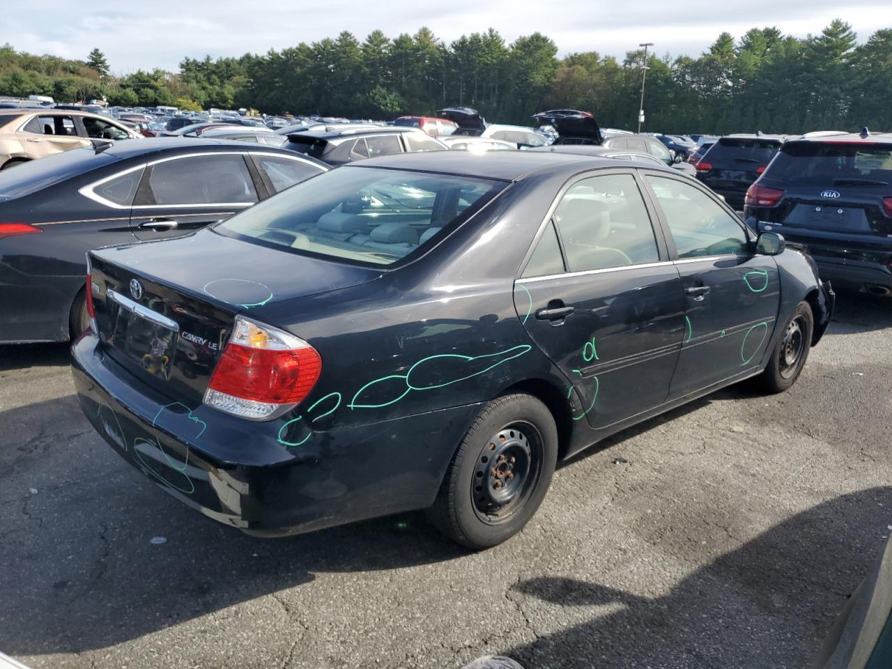 2005 Toyota Camry Le - Image 3