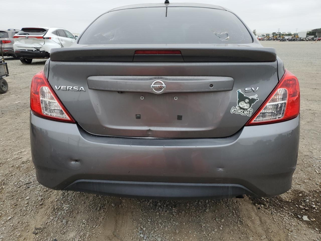 2019 Nissan Versa S - Фото 6