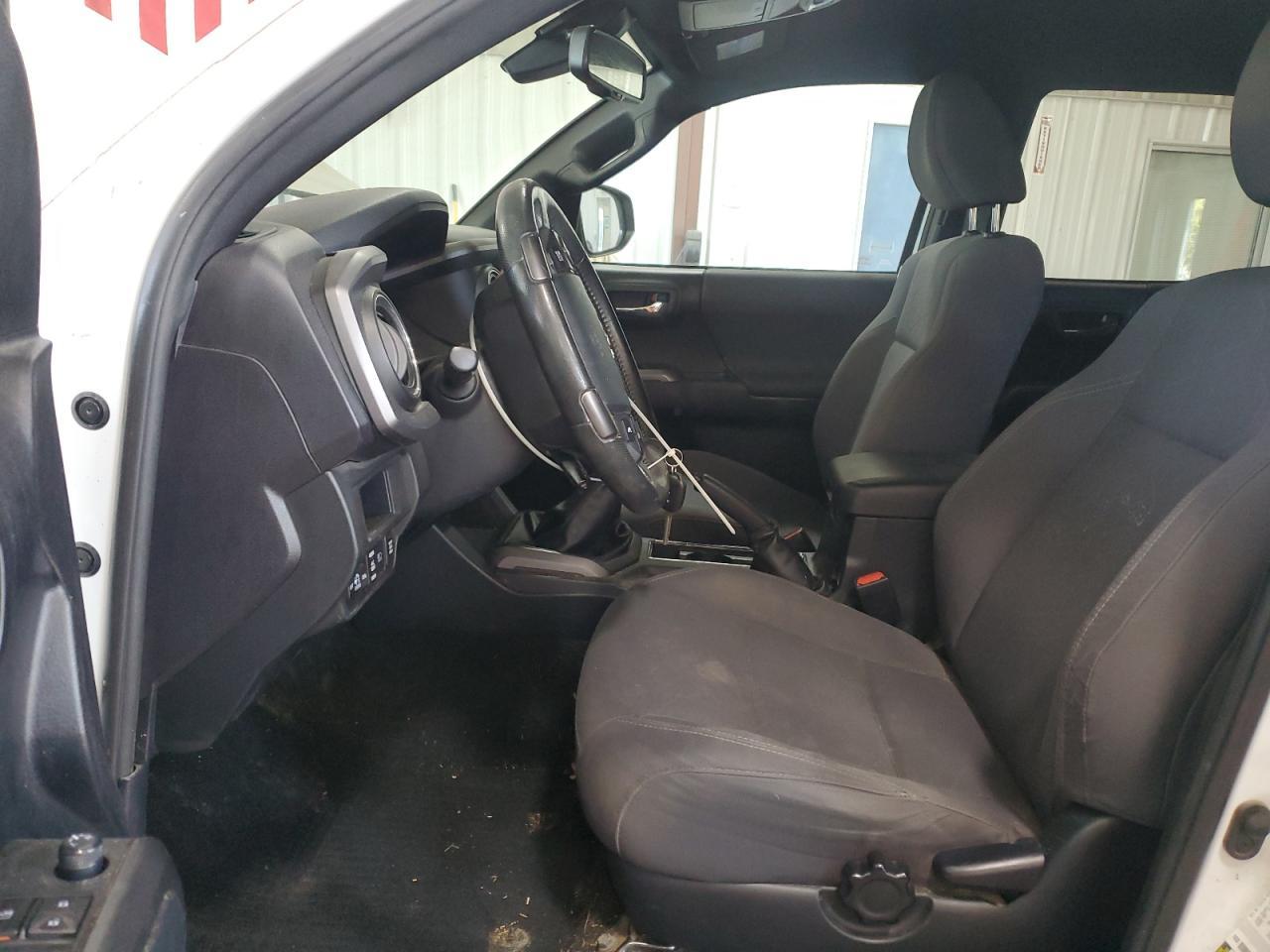 2019 Toyota Tacoma Double Cab - Image 7