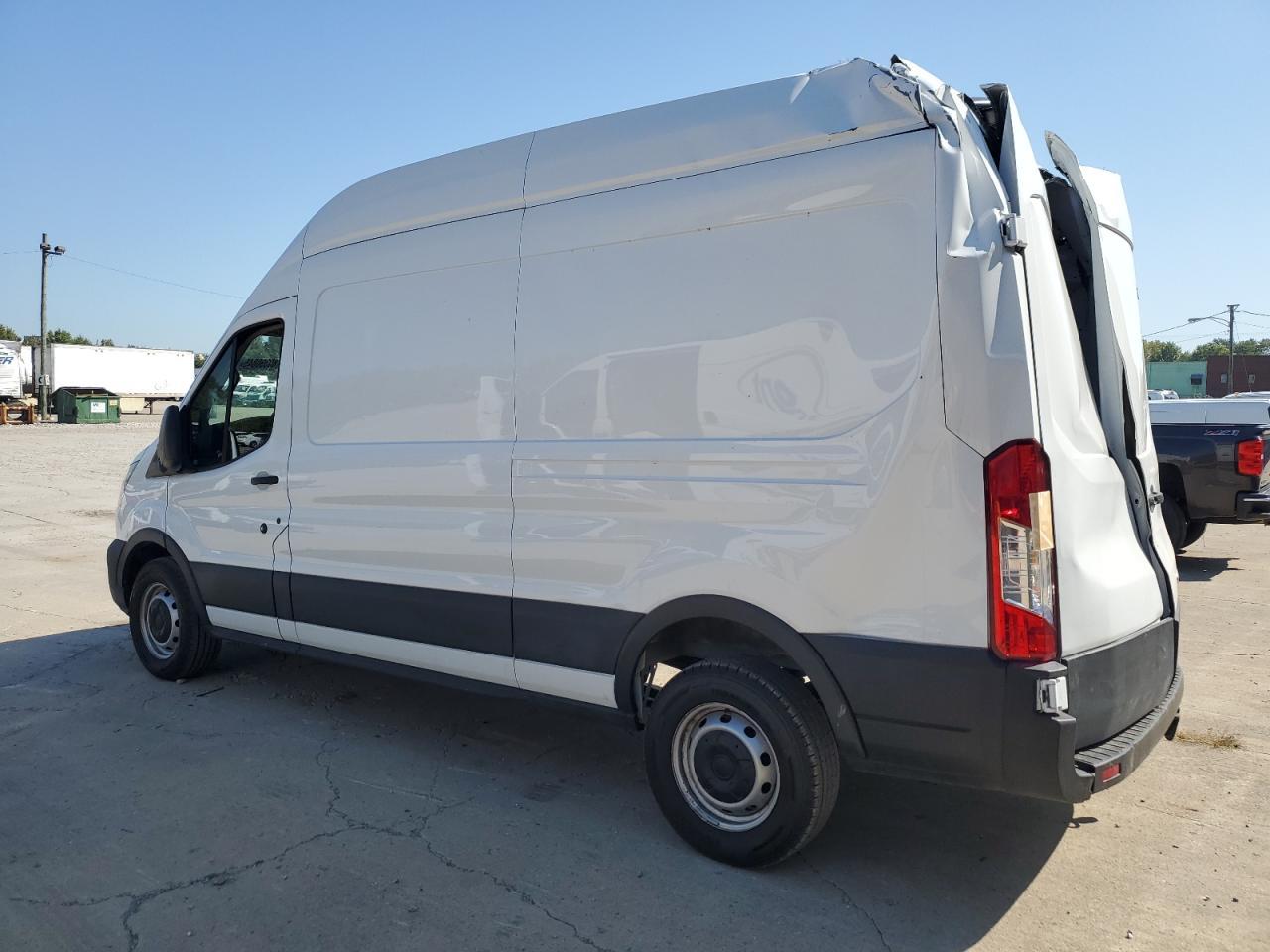 2023 Ford Transit T-250 - Фото 2