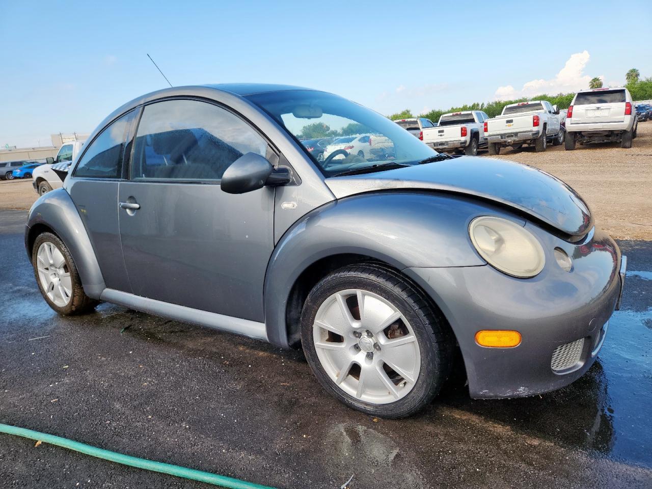 2003 Volkswagen New Beetle Turbo S - Фото 4