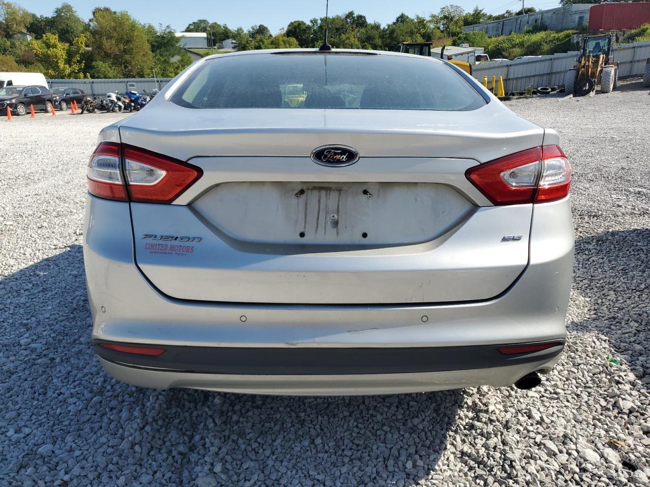 2014 Ford Fusion Se - Фото 6