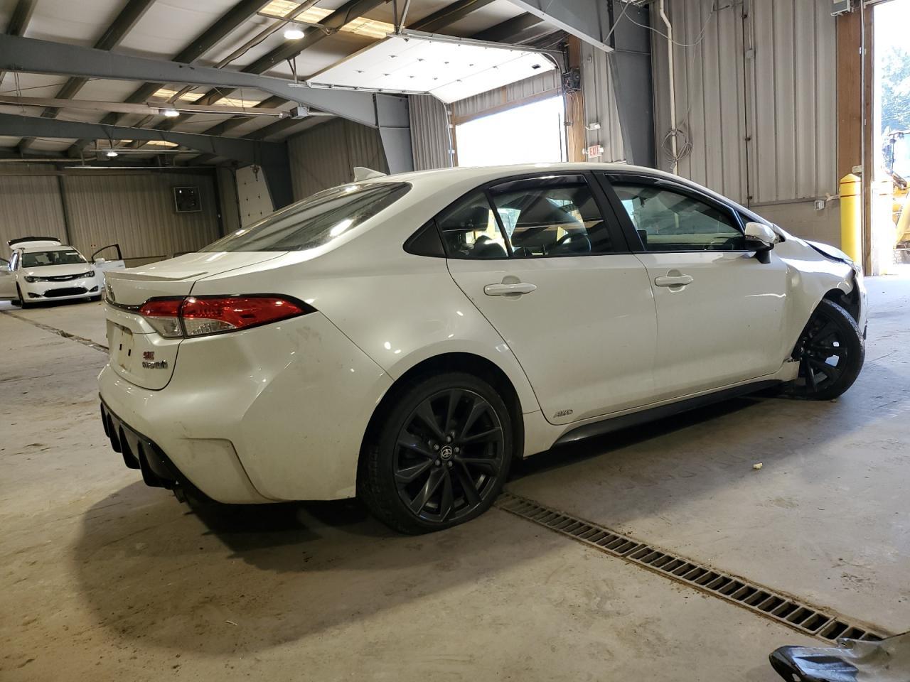 2024 Toyota Corolla Le - Image 3