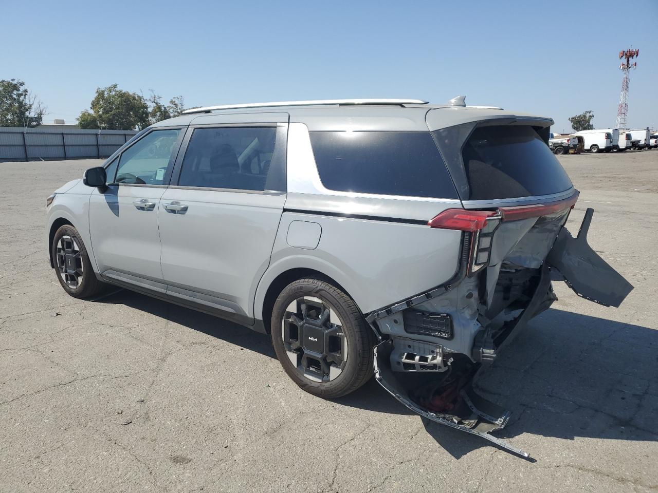 2025 Kia Carnival Ex - Фото 2