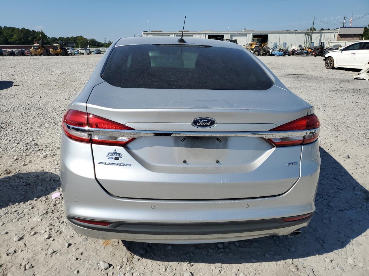 2018 Ford Fusion Se - Image 6
