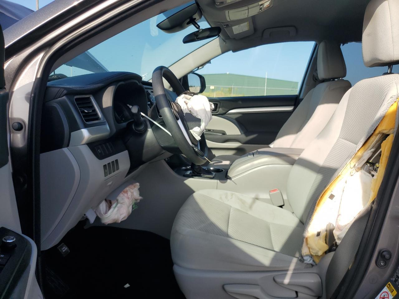 2018 Toyota Highlander Le - Фото 7