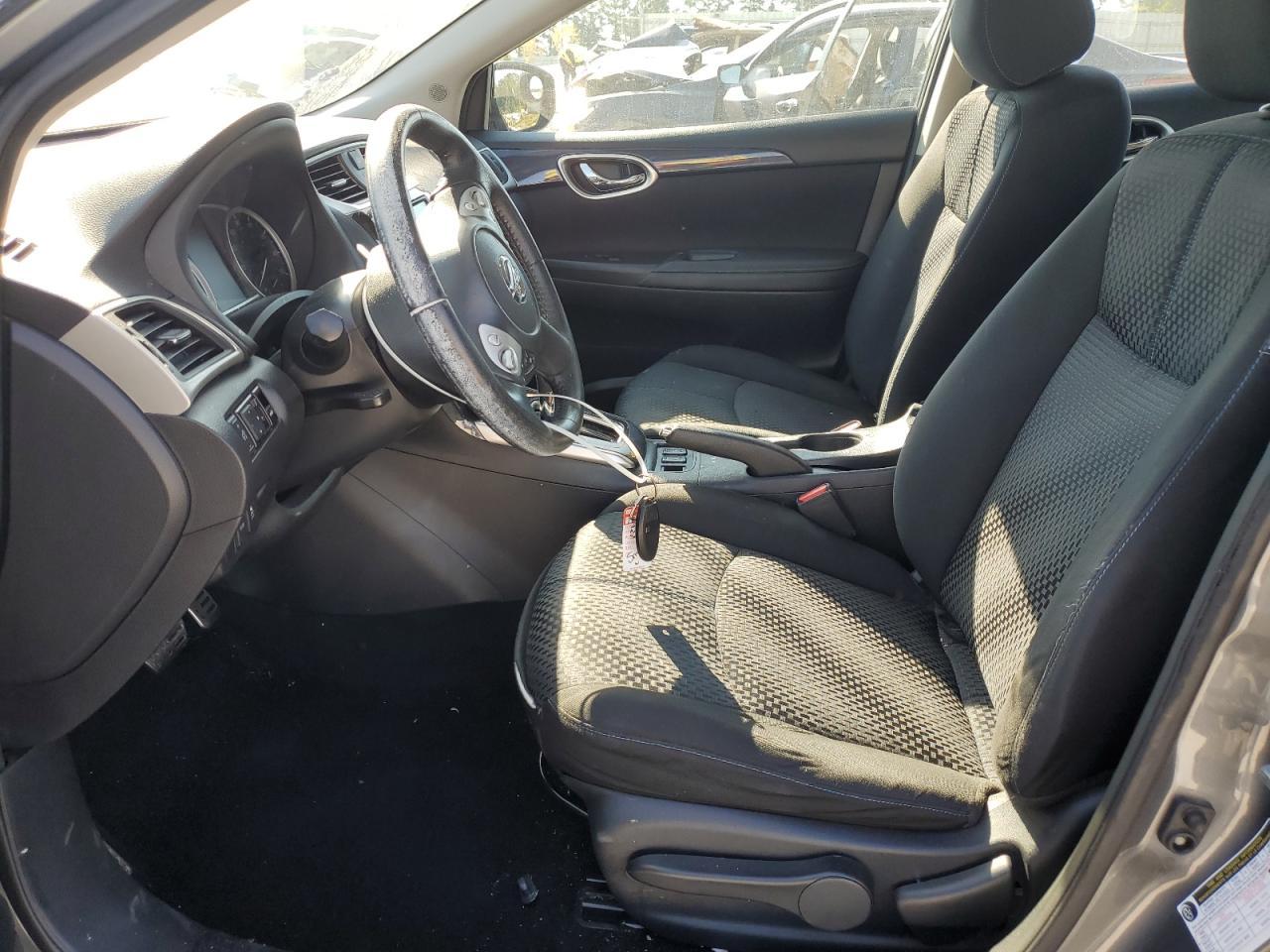 2019 Nissan Sentra S - Фото 7