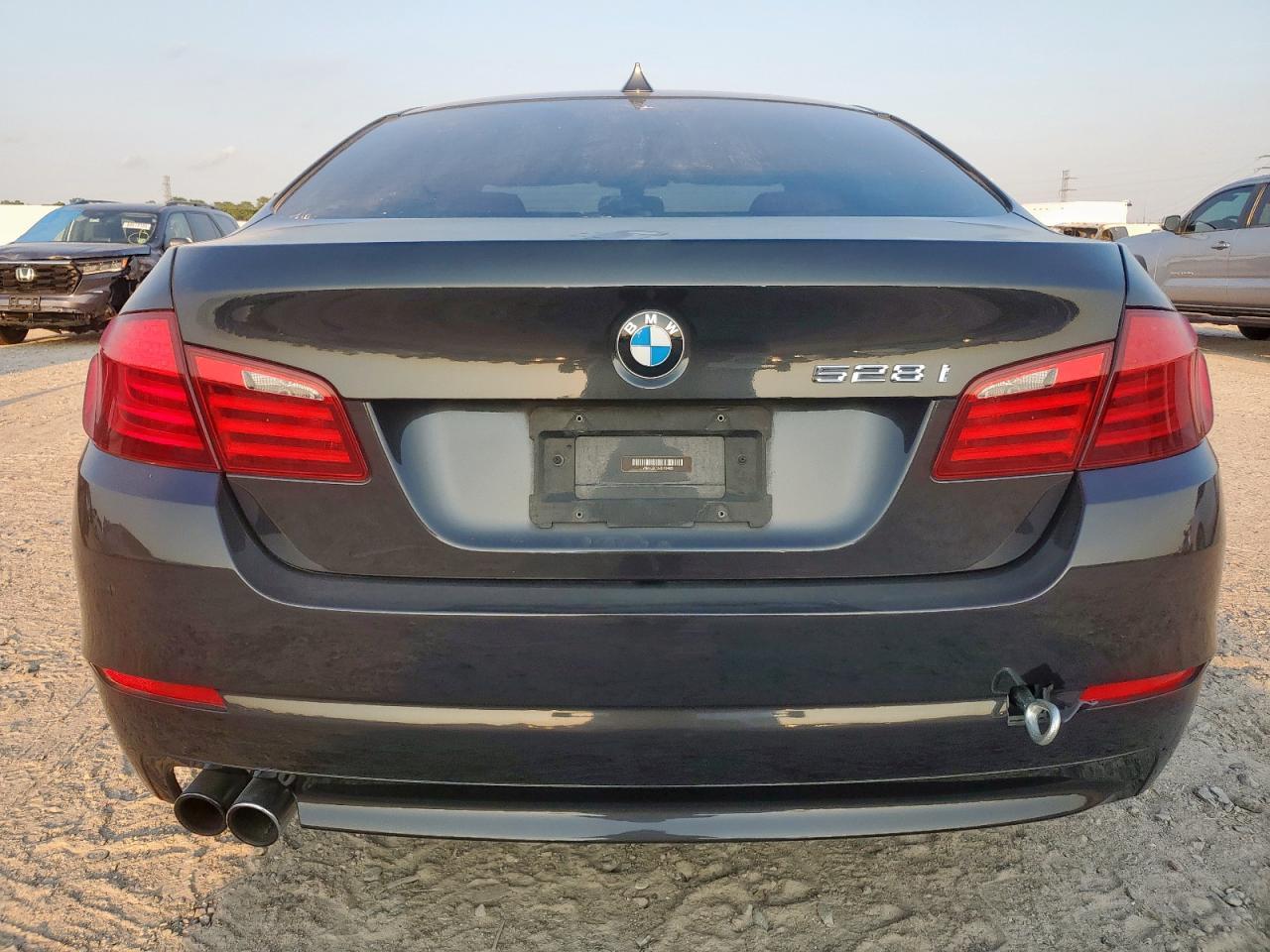 2013 BMW 528 I - Фото 6