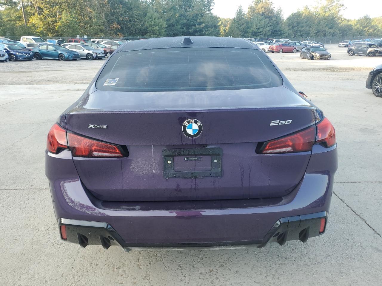 2025 BMW 228Xi - Фото 6