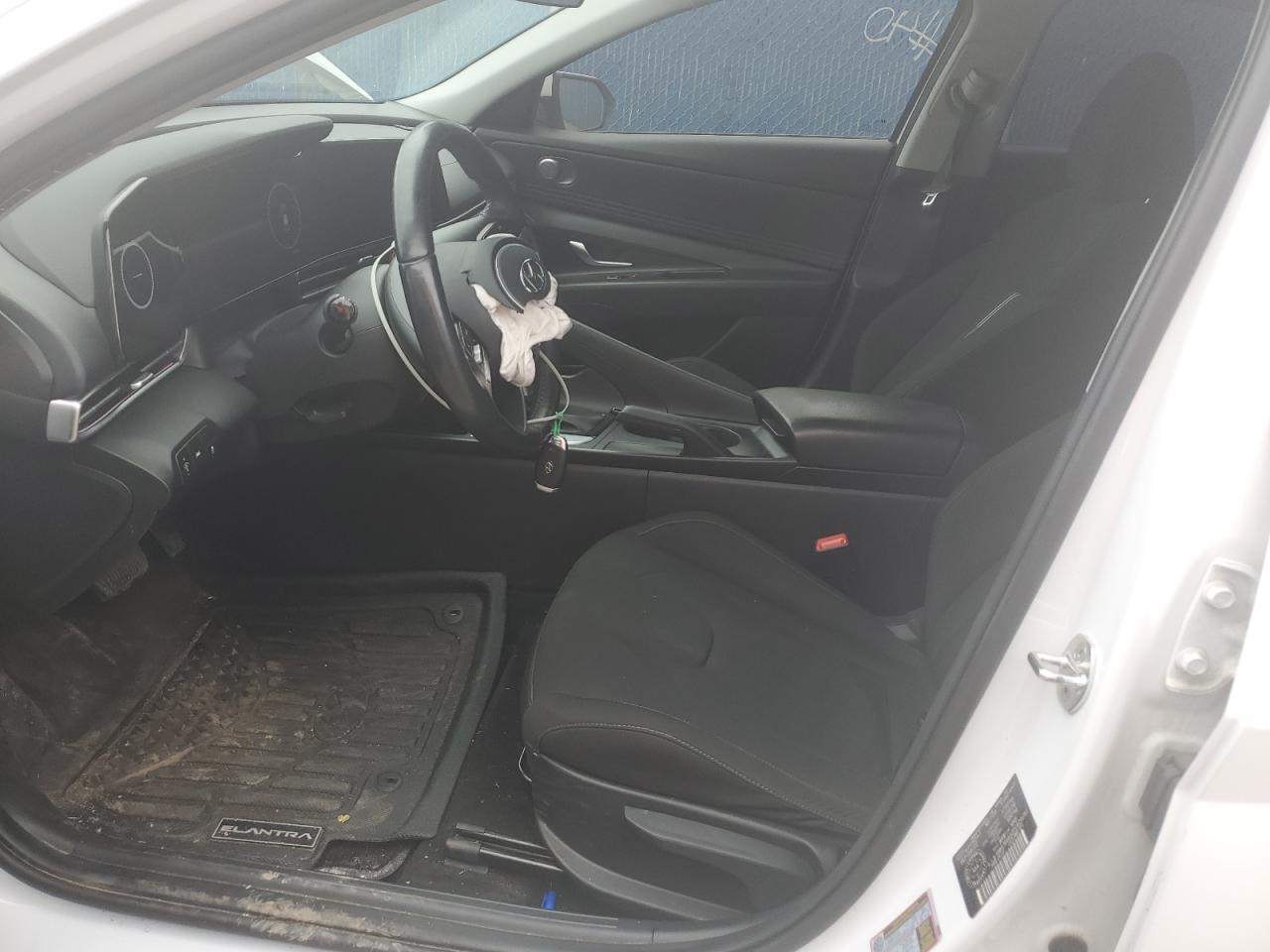2023 Hyundai Elantra Sel - Фото 7