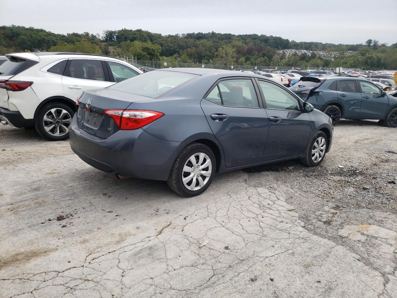 2016 Toyota Corolla L - Фото 3