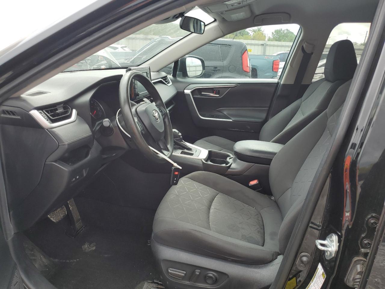 2021 Toyota Rav4 Xle - Image 7