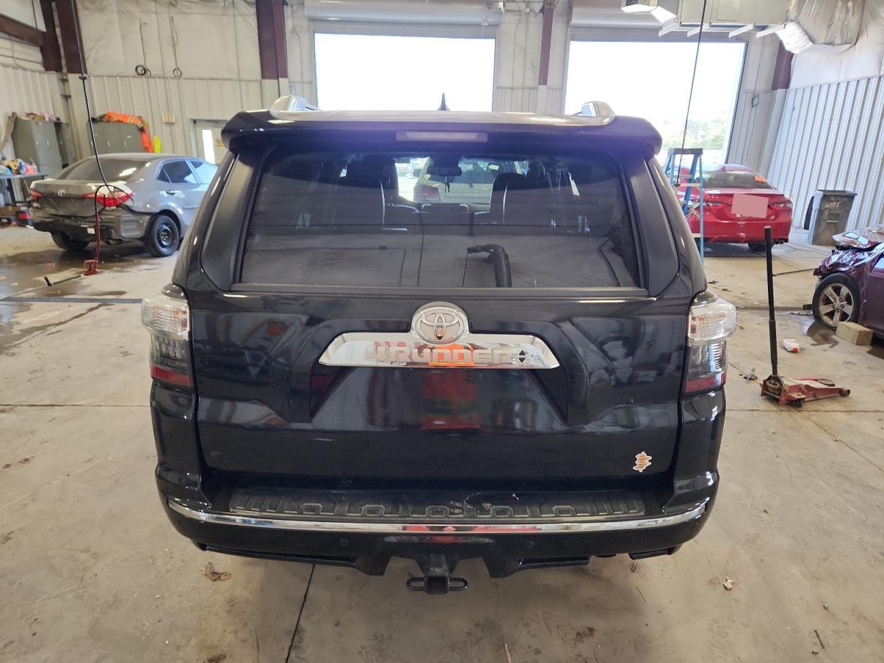 2016 Toyota 4Runner Sr5/Sr5 Premium - Фото 6