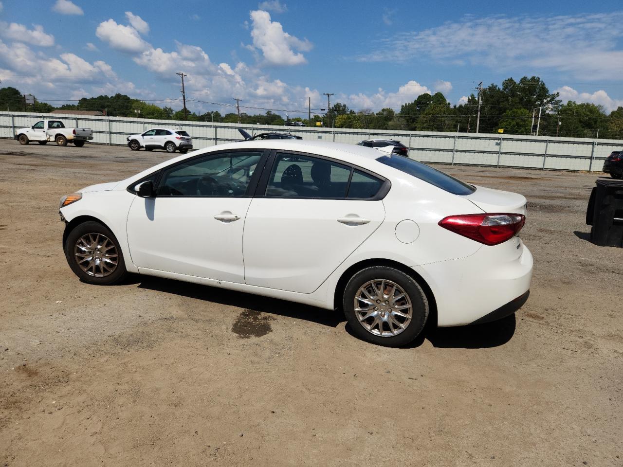 2016 Kia Forte Lx - Image 2