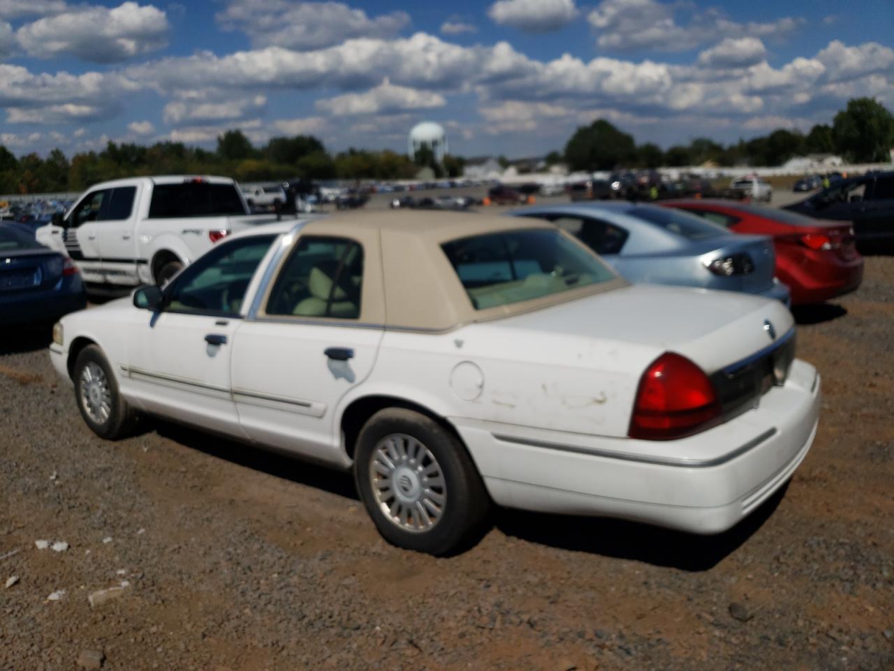 2007 Mercury Grand Marquis Ls - Фото 2