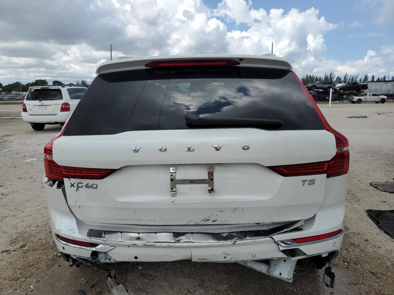 2021 Volvo Xc60 T5 Inscription - Фото 6