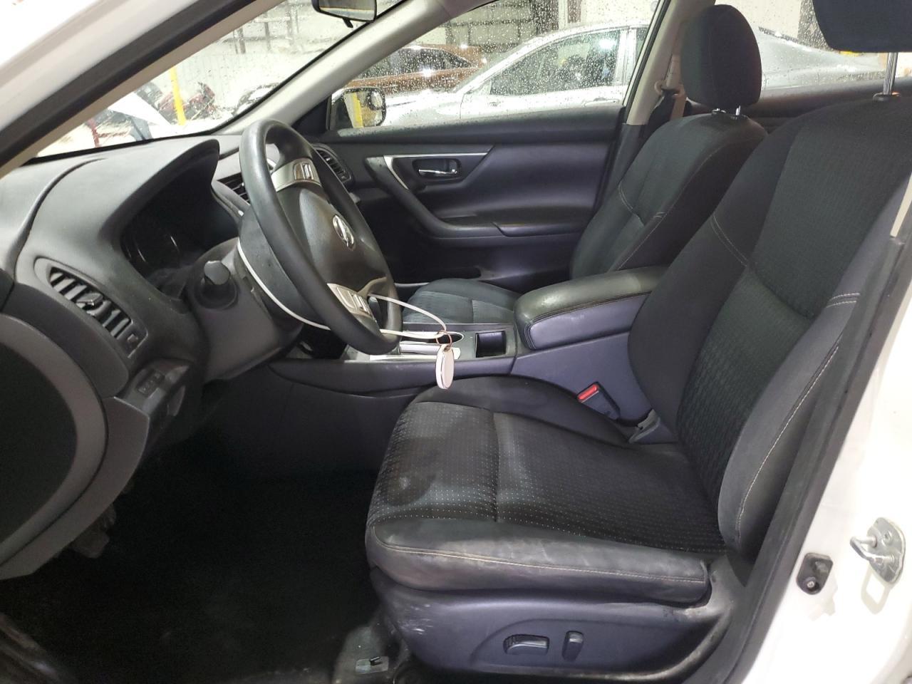 2016 Nissan Altima 2.5 - Image 7