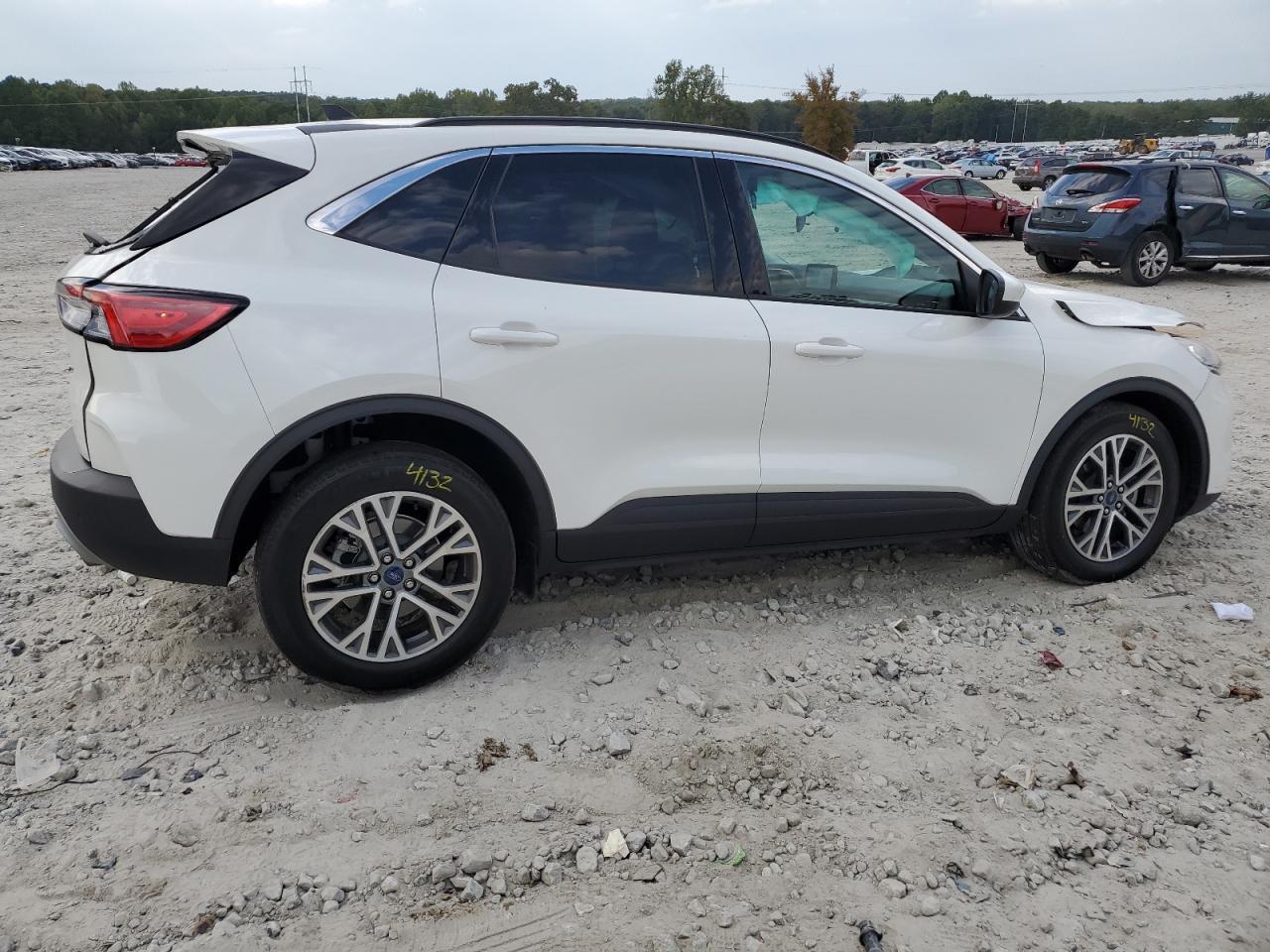 2022 Ford Escape Sel - Фото 3