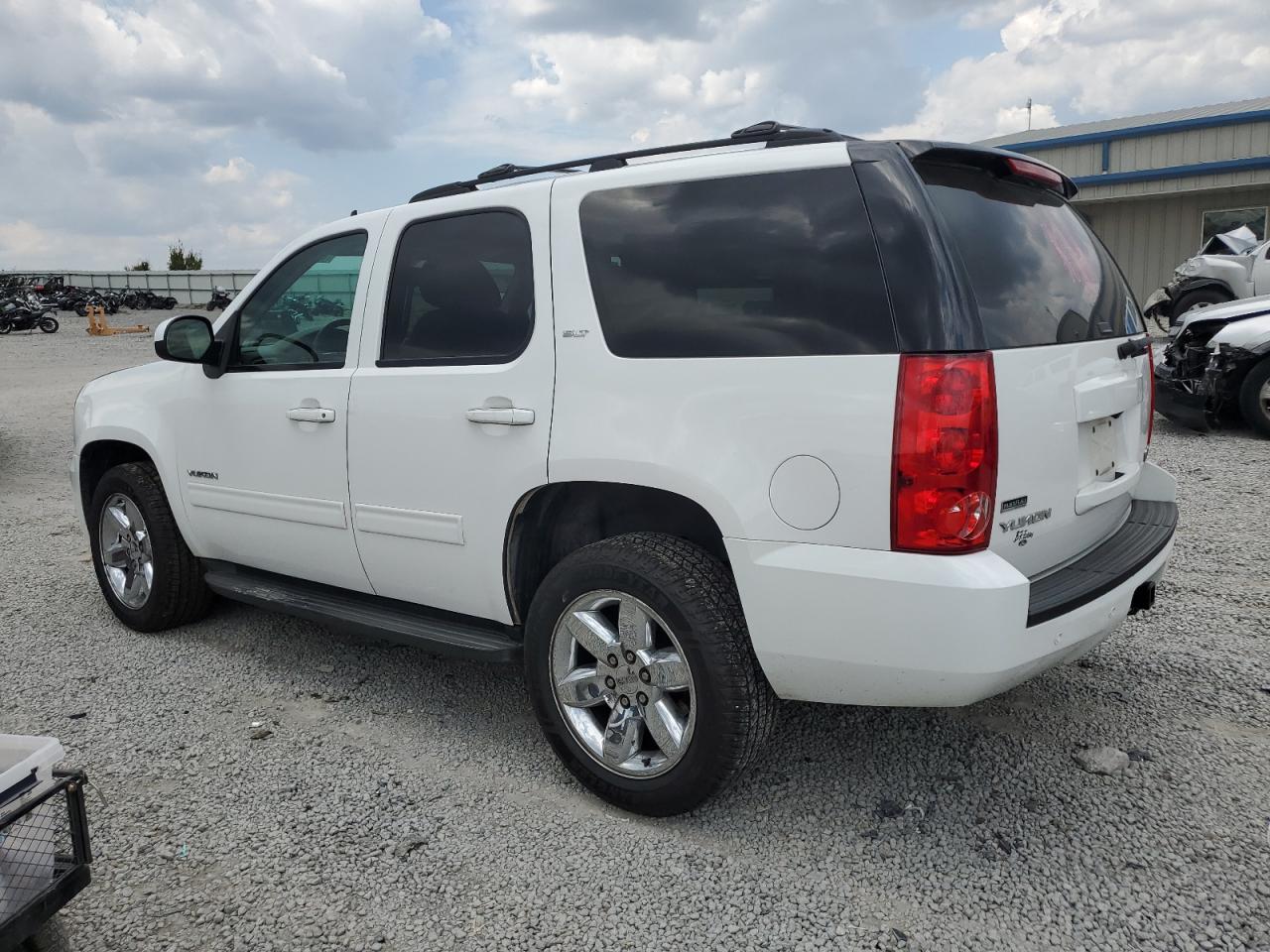 2012 GMC Yukon Slt - Image 2