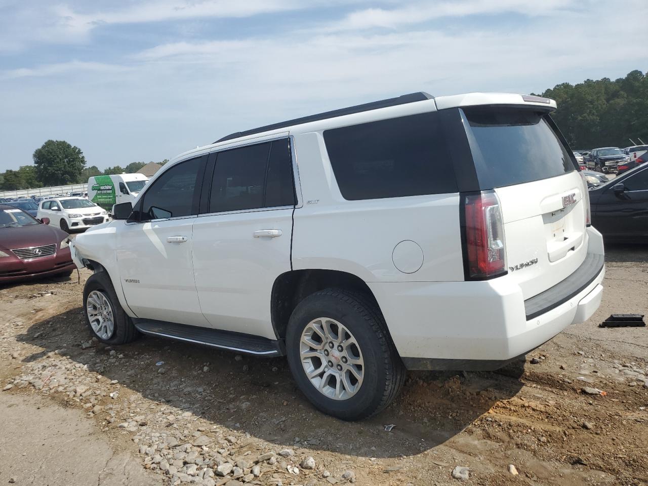 2018 GMC Yukon Slt - Фото 2