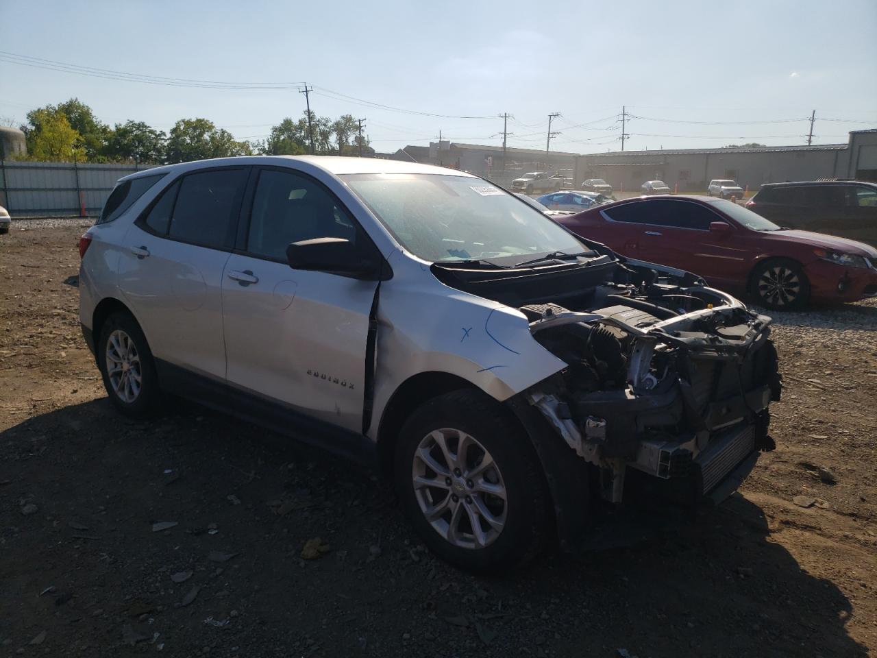 2019 Chevrolet Equinox Ls - Фото 4