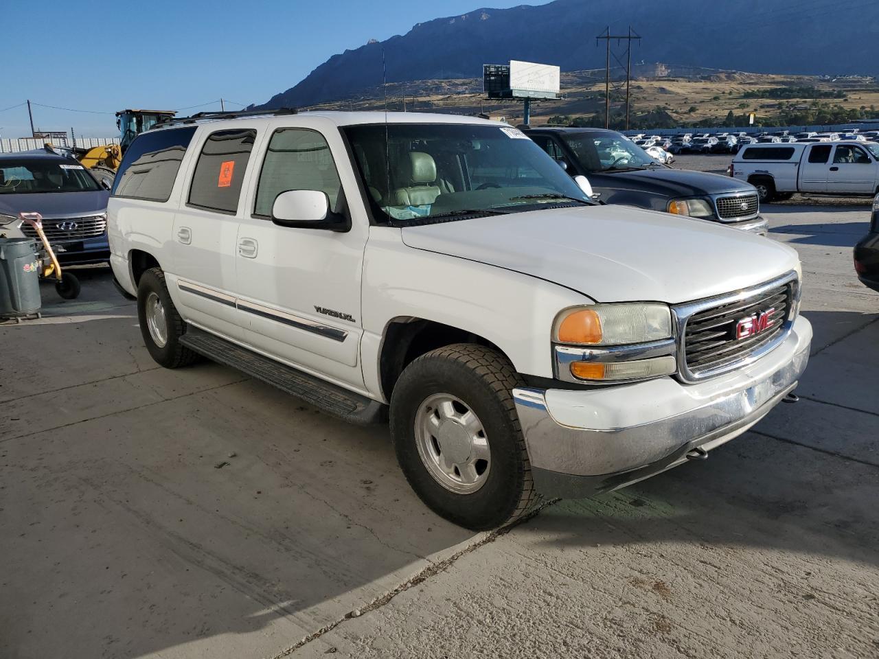 2003 GMC Yukon Xl K1500 - Фото 4
