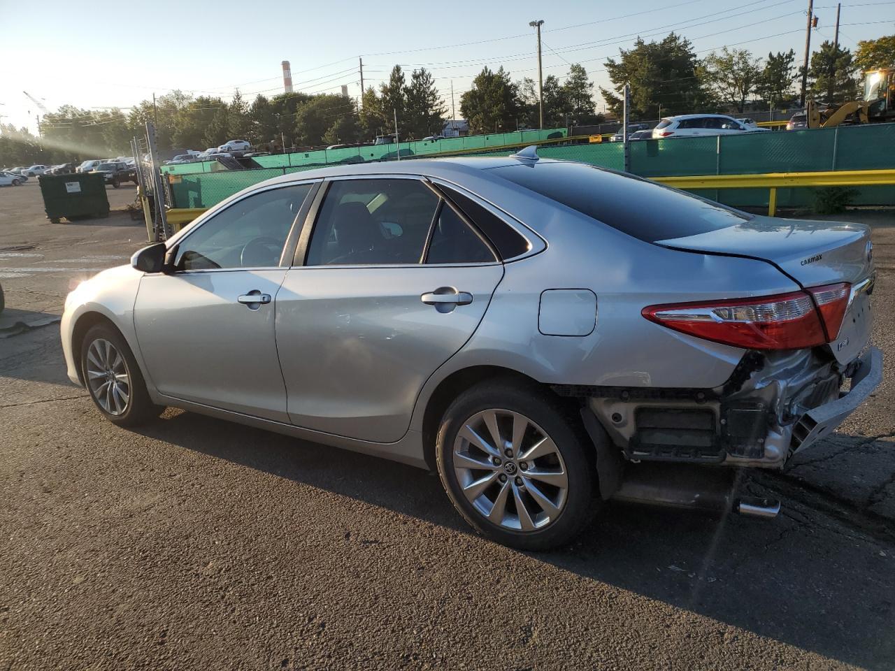 2015 Toyota Camry Xse - Фото 2