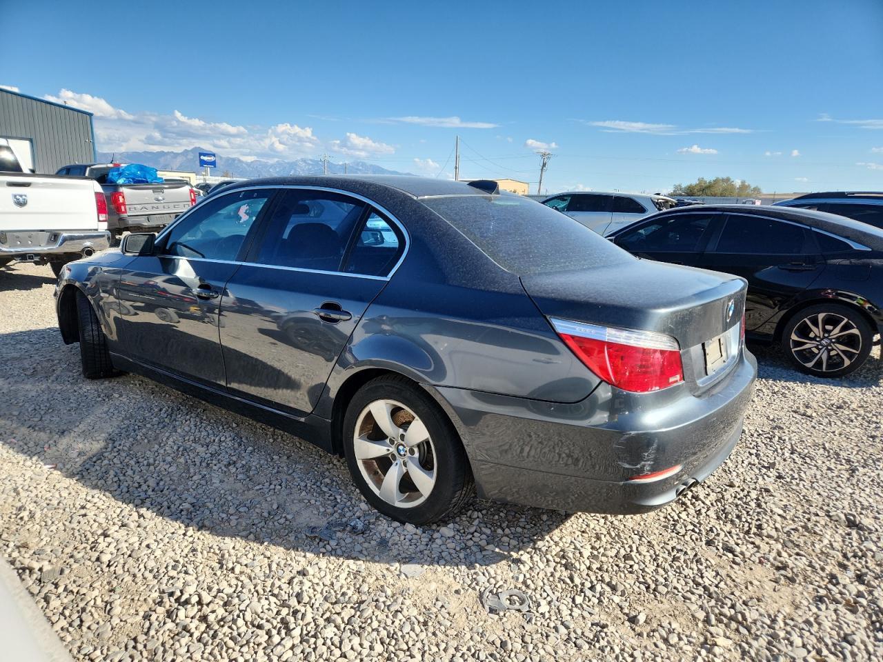 2008 BMW 528 I - Фото 2