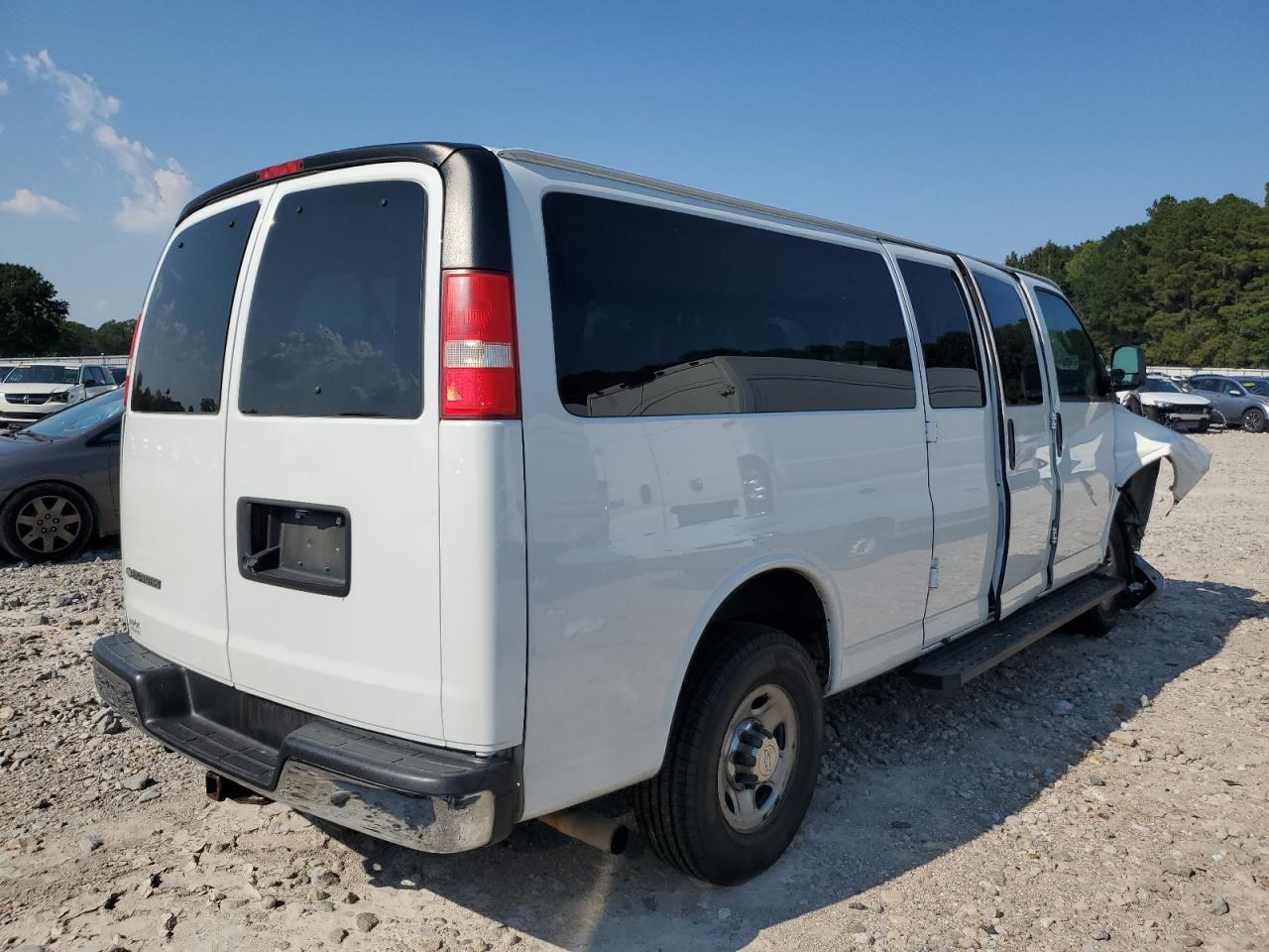 2018 Chevrolet Express G3500 Lt - Фото 3